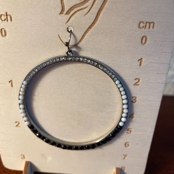 Bundle 3 for $12. Large Dangle Earrings. - Picture 2 of 2